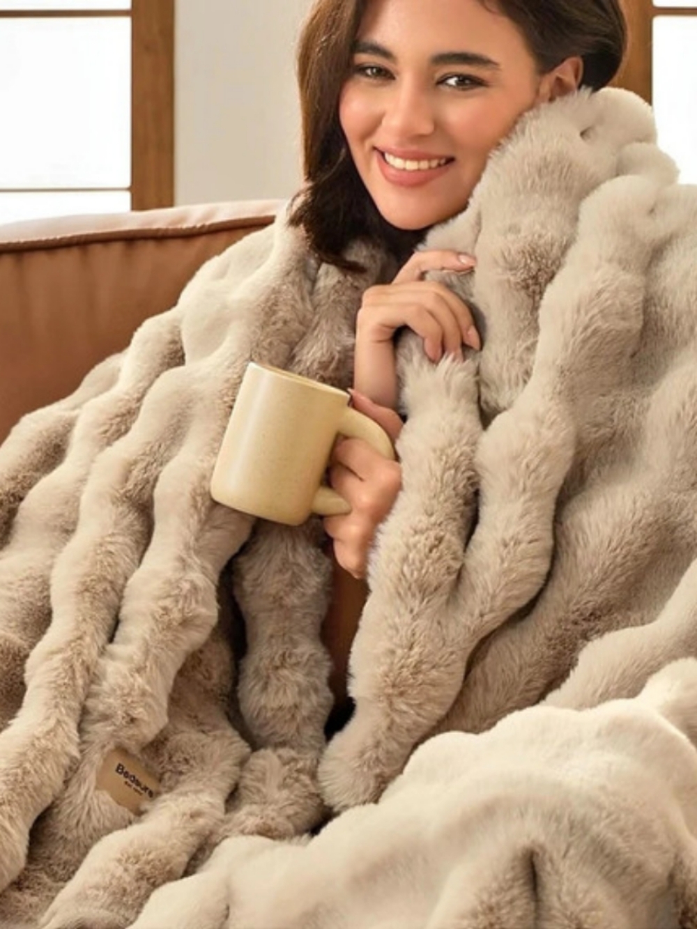 Bedsure soft Fluffy Bubble Faux Fur Twin Blanket 60 X80 beige
